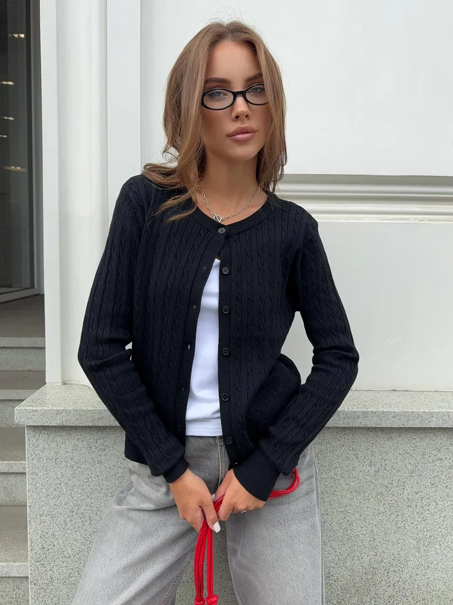 Кардиган на пуговицах