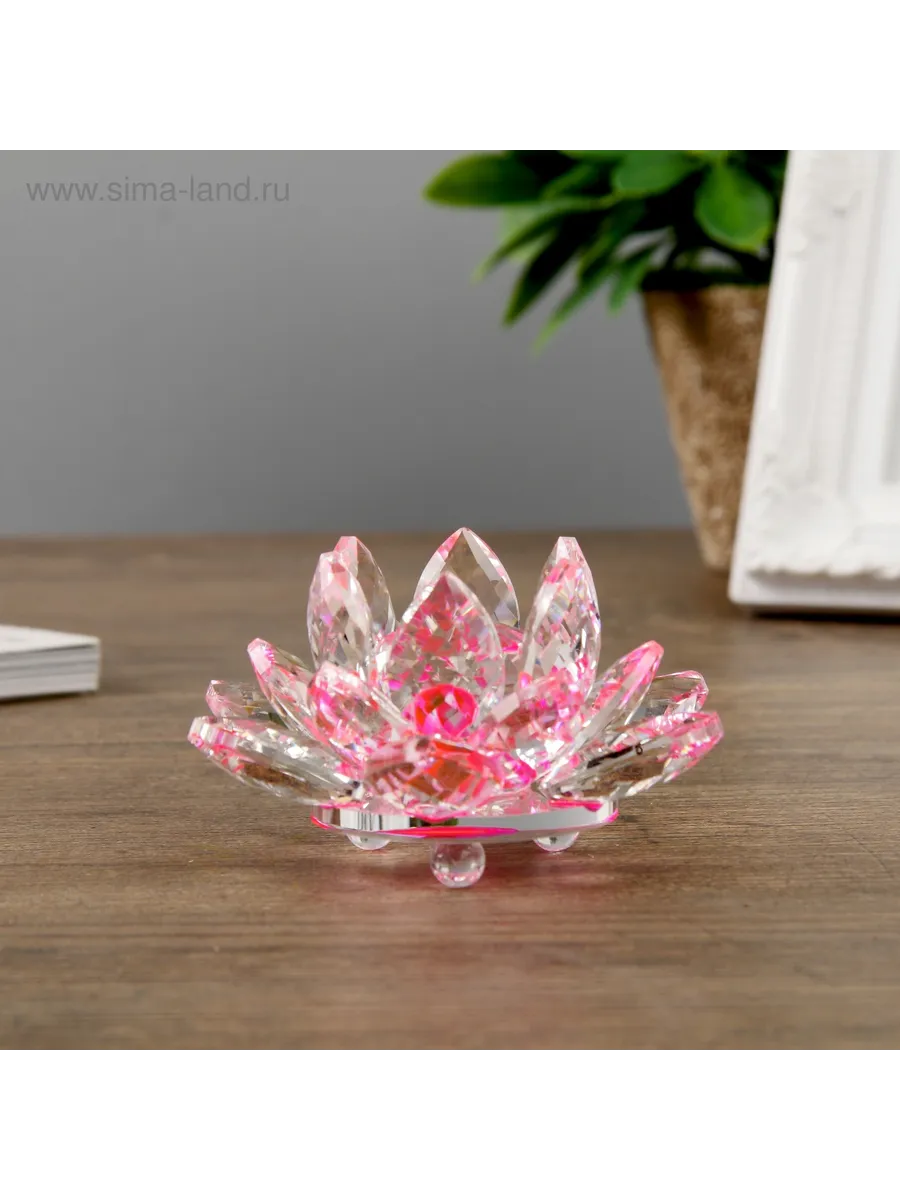 Элегантная фигурка лотоса из стекла для стильного декора