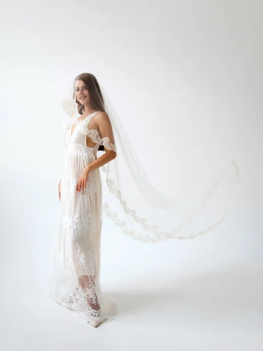 Romantic Wedding Фата невесты с кружевом белоснежного цвета испанка длинная, белый, фото 2