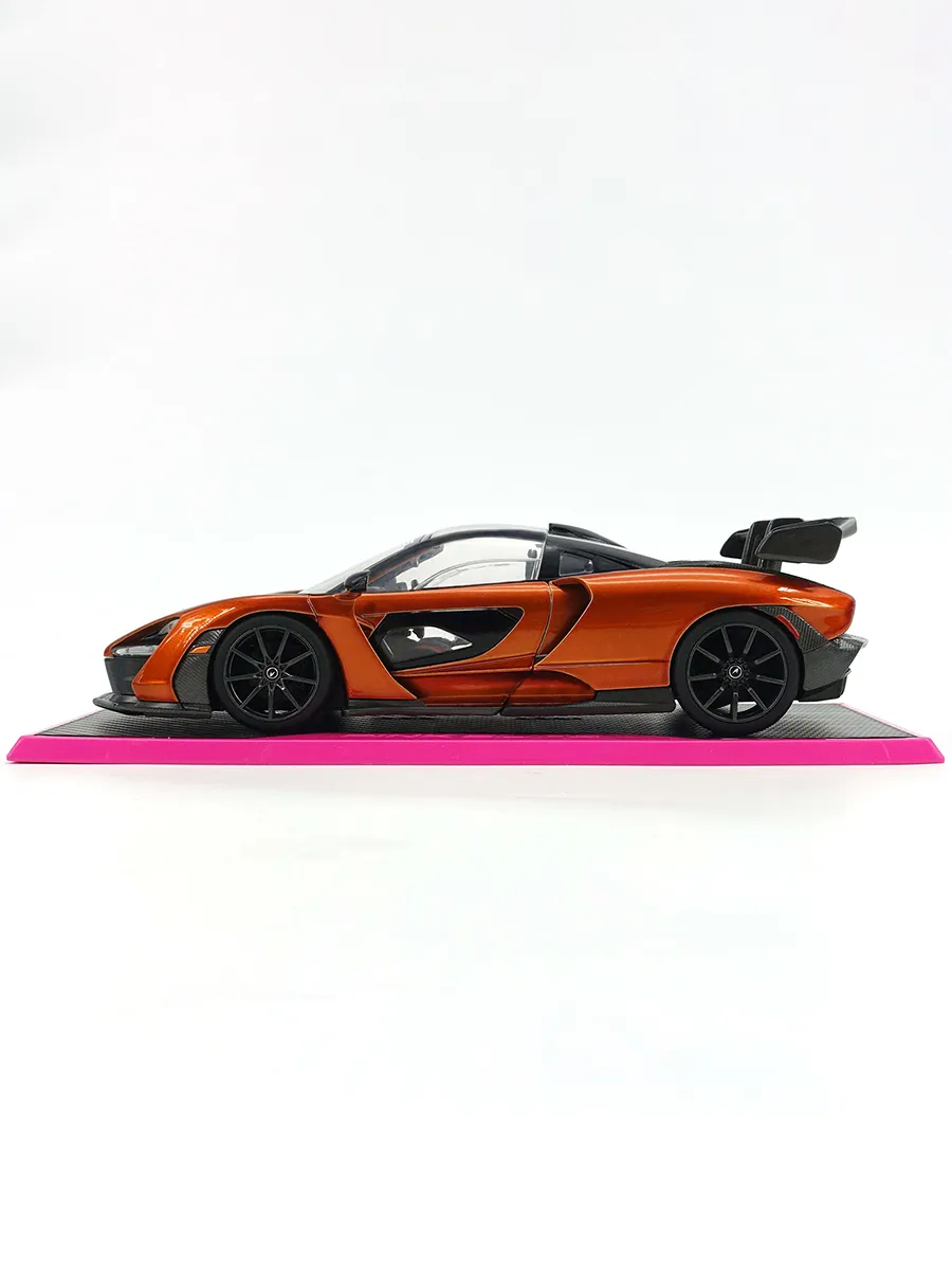 Модель Машинки 1:24 Pink Slips McLaren Senna New 35900 Модель Машинки 1:24 Pink Slips McLaren Senna New 35900