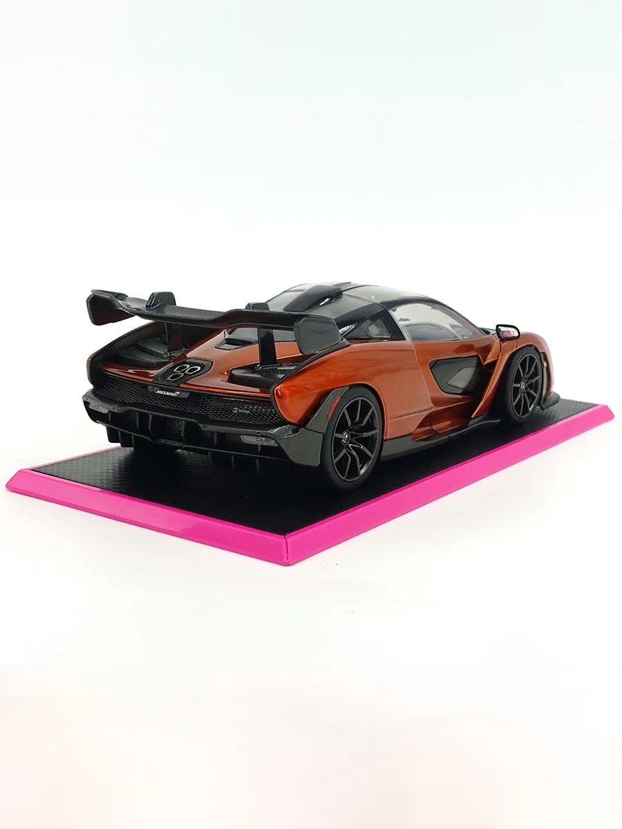Модель Машинки 1:24 Pink Slips McLaren Senna New 35900 Модель Машинки 1:24 Pink Slips McLaren Senna New 35900