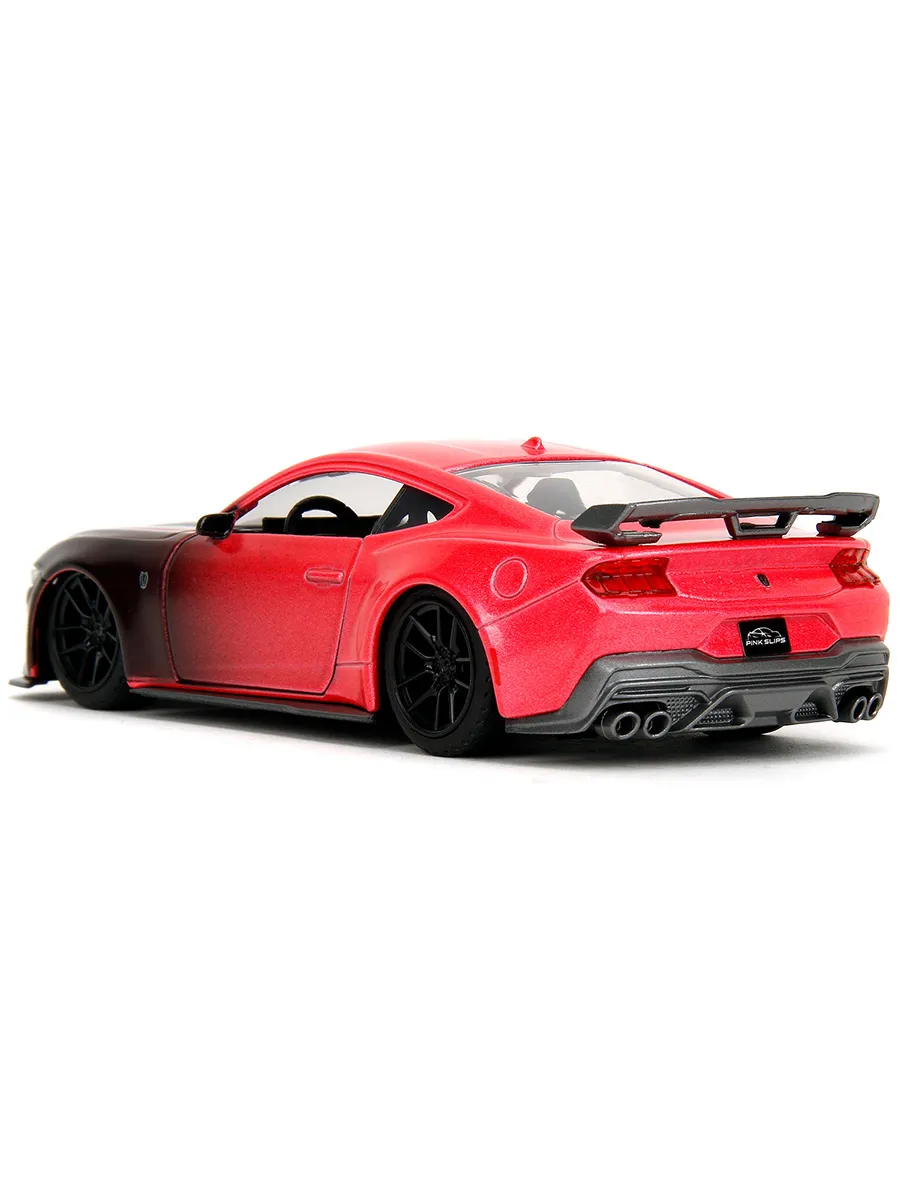 Модель Машинки 1:32 Pink Slips 2024 Ford Mustang Dark Horse
