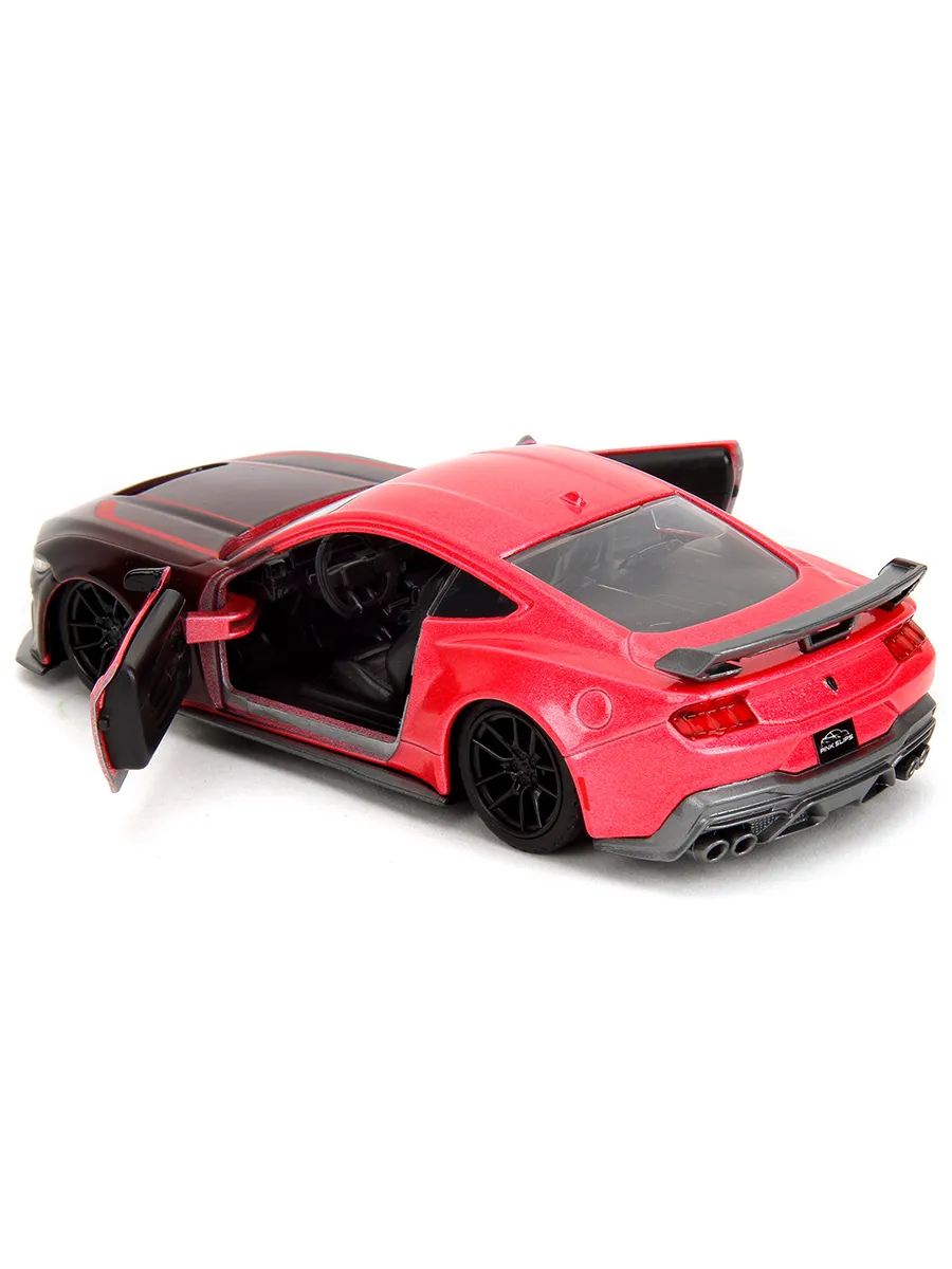 Модель Машинки 1:32 Pink Slips 2024 Ford Mustang Dark Horse