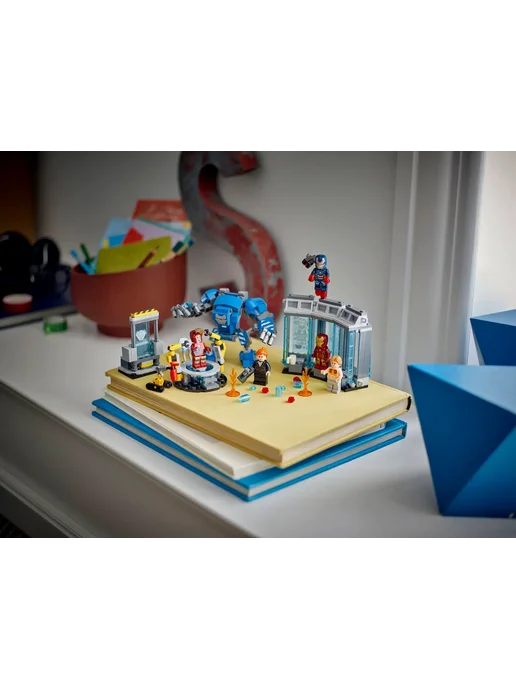 LEGO Marvel Зал доспехов Железного Человека 76315, синий, фото 5