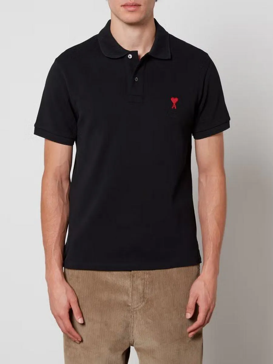 Футболка Ami Paris 455314578 купить за 2328 ₽ в интернет-магазине